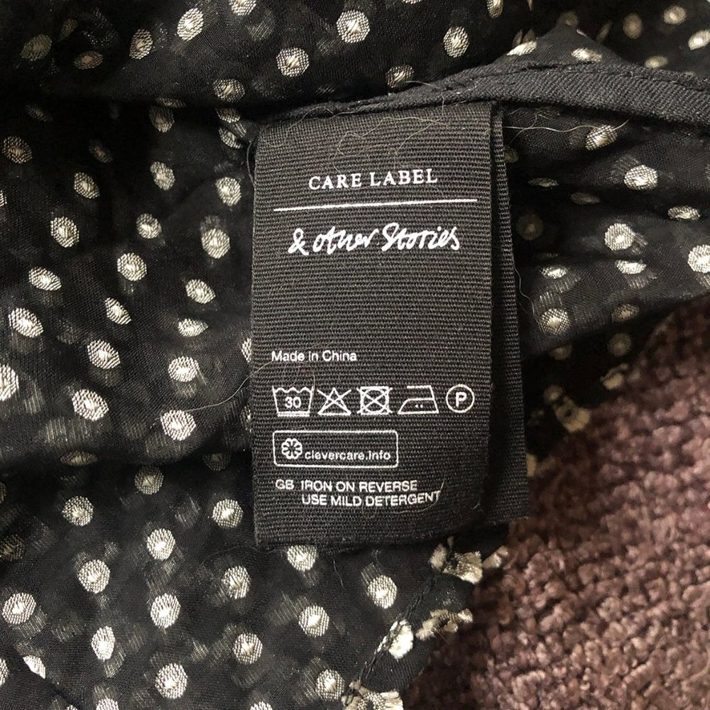 & Other Stories Black and White Pattern Blouse - Picture 11 of 11